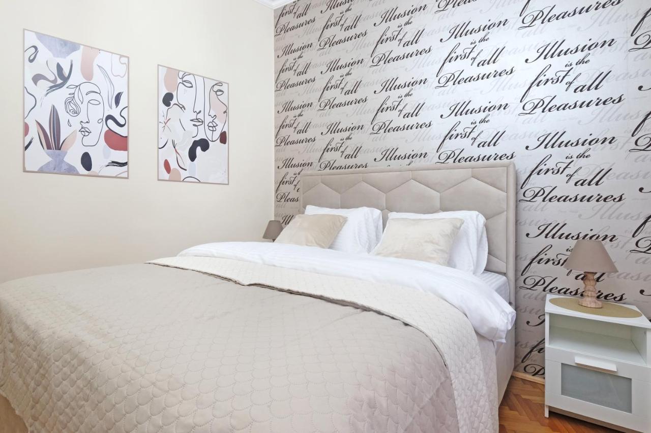 Illusion Downtown Apartment Beograd Eksteriør billede