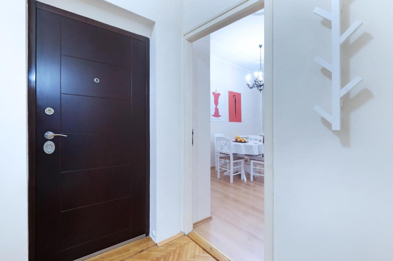 Illusion Downtown Apartment Beograd Eksteriør billede